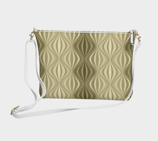 Crossbody purse