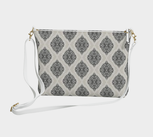 Crossbody purse