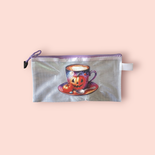 Pencil case/make-up bag