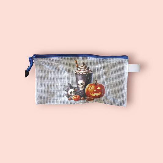 Pencil case/make-up bag