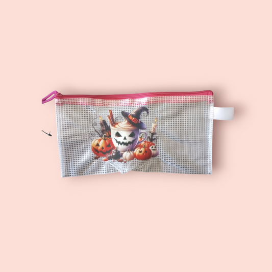 Pencil case/make-up bag