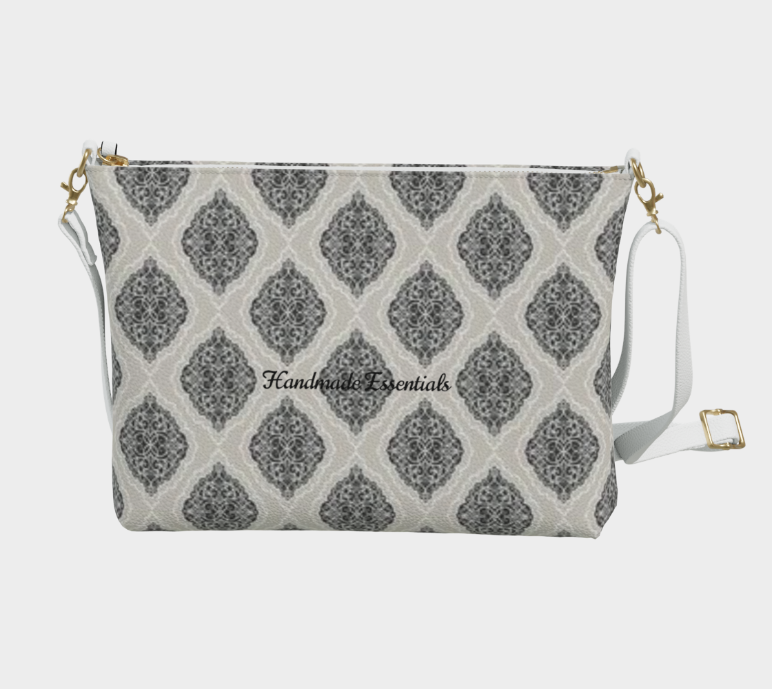 Crossbody purse